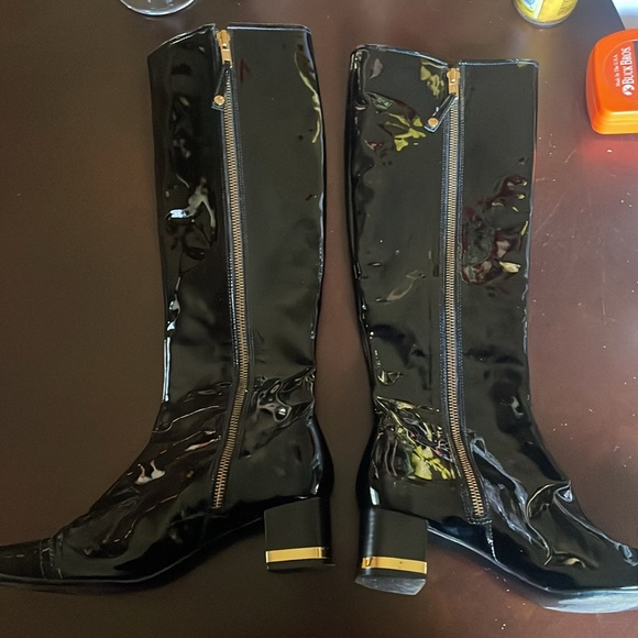 Vintage Tory Burch patent leather boots - Picture 2 of 4